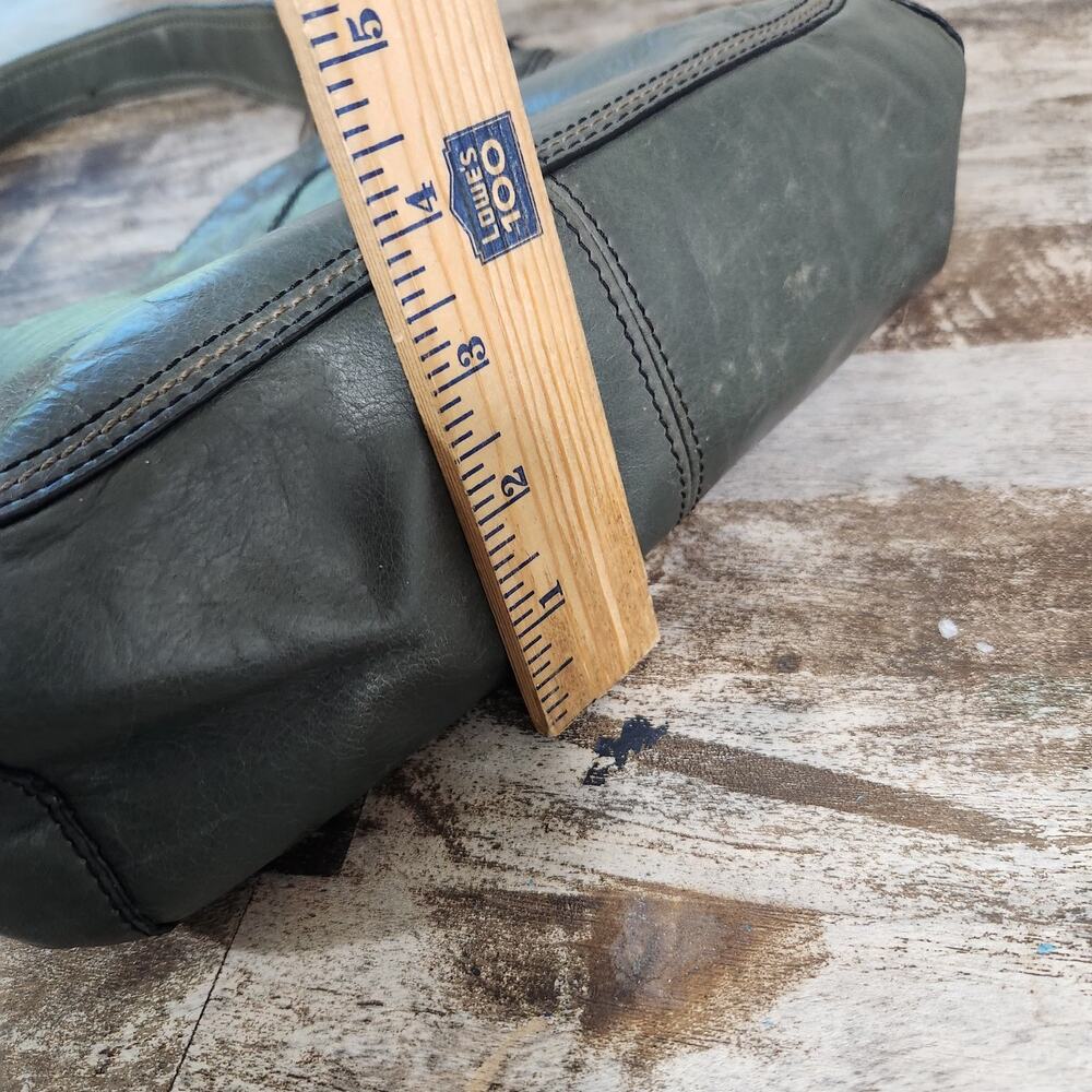 Fossil Y2K Sage Green Leather Shoulder Bag Purse Chunky Strap Boho Grunge - Picture 13 of 14